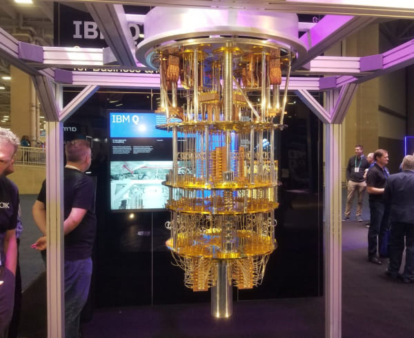 Ordinateur quantique IBM exposé public